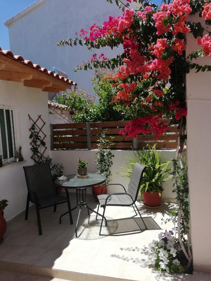 Small Studio With Yard Chania  Exterior foto