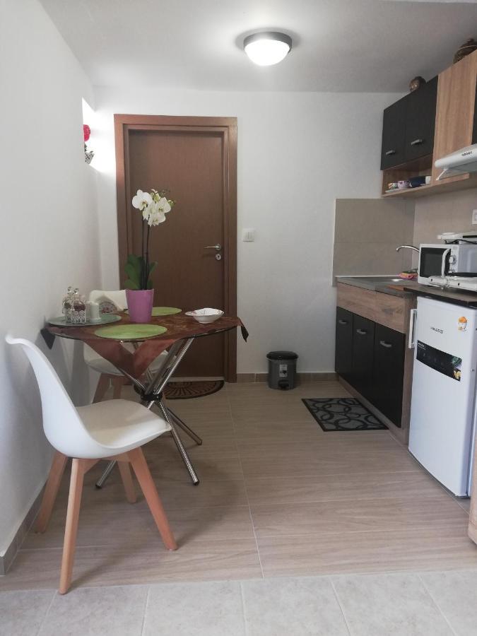 Small Studio With Yard Chania  Exterior foto